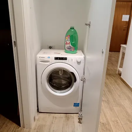 Boba's House, * Rome